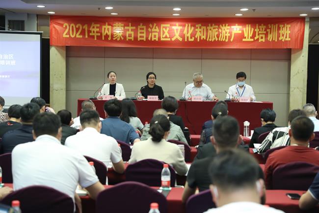 A27I7833.jpg A27I7833.jpg