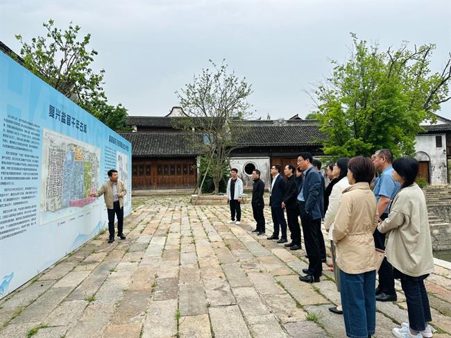 7c3f15d7546c92672b0950cf891f87b.jpg 7c3f15d7546c92672b0950cf891f87b.jpg